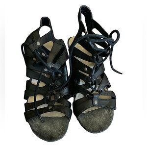 K STUDIO WOMENS SIZE 6 BLACK HIGH WEDGE SANDALD